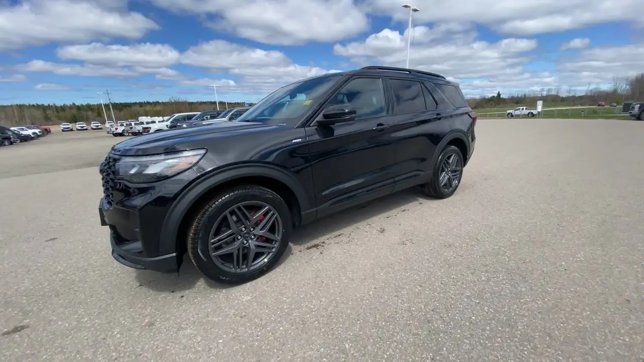 Ford Explorer снимка Ford Explorer