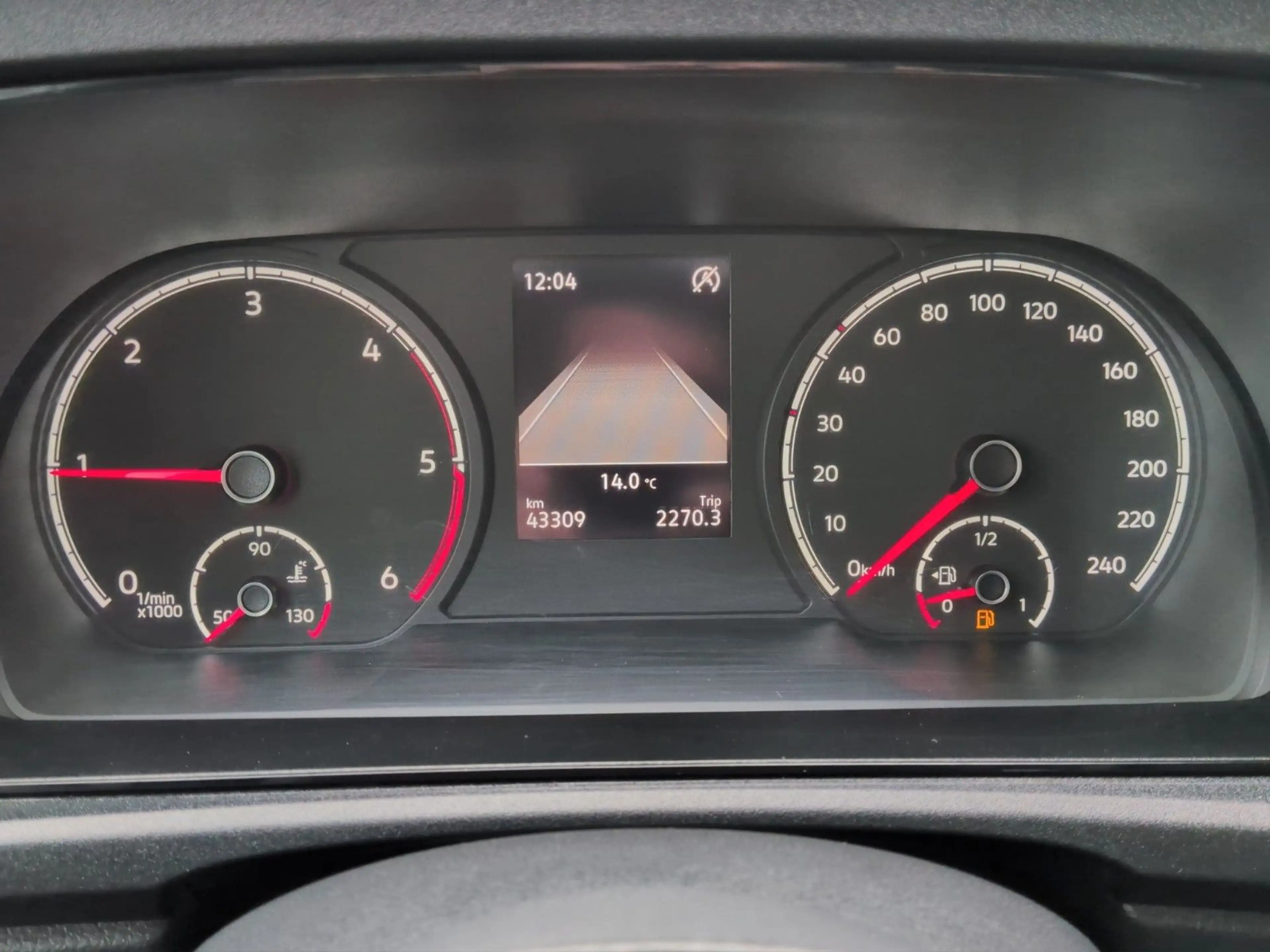 Volkswagen Caddy *7Sitzer*Abstandstempomat*AHK* — photo 13