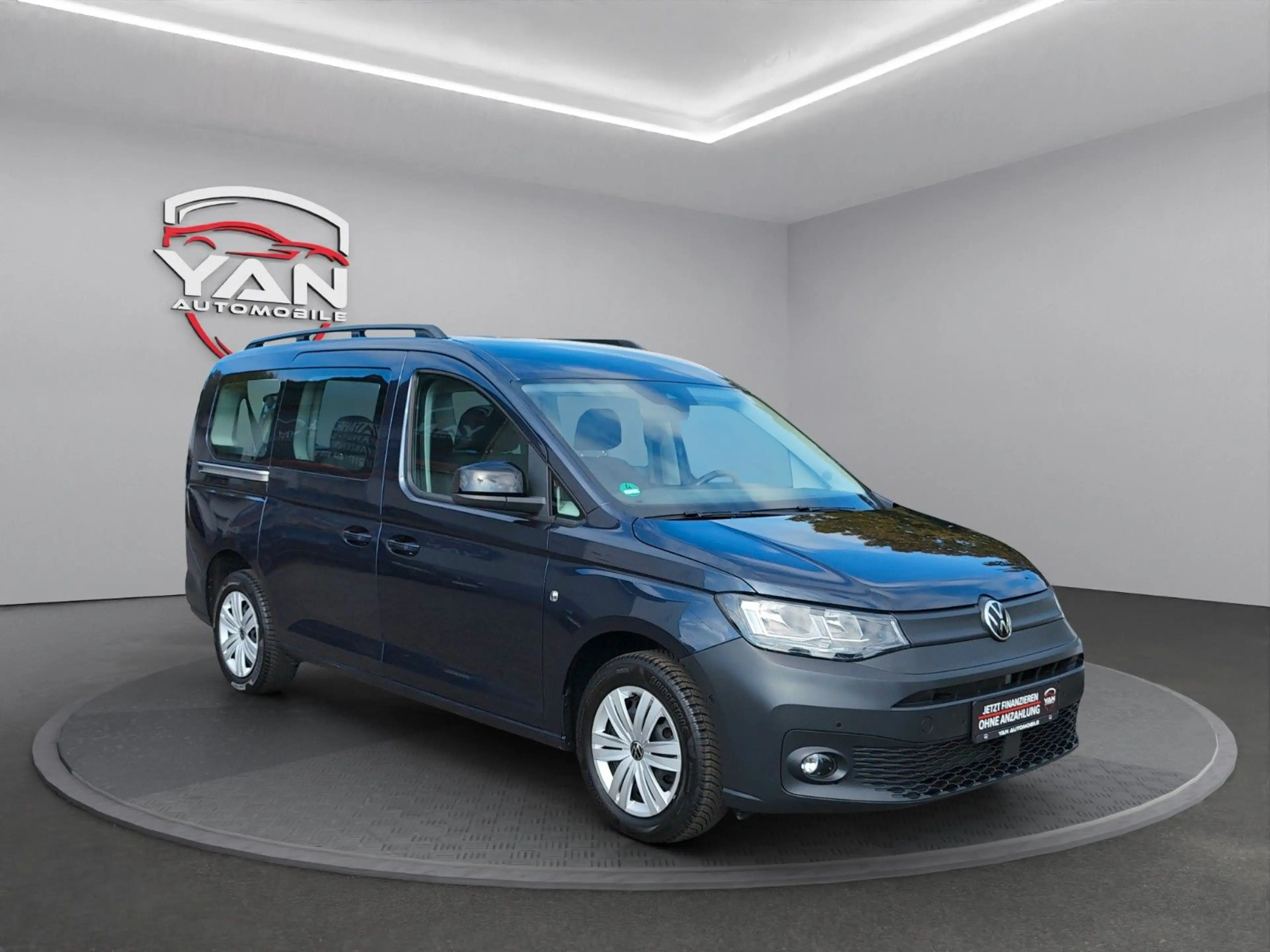 Volkswagen Caddy *7Sitzer*Abstandstempomat*AHK* — photo 4