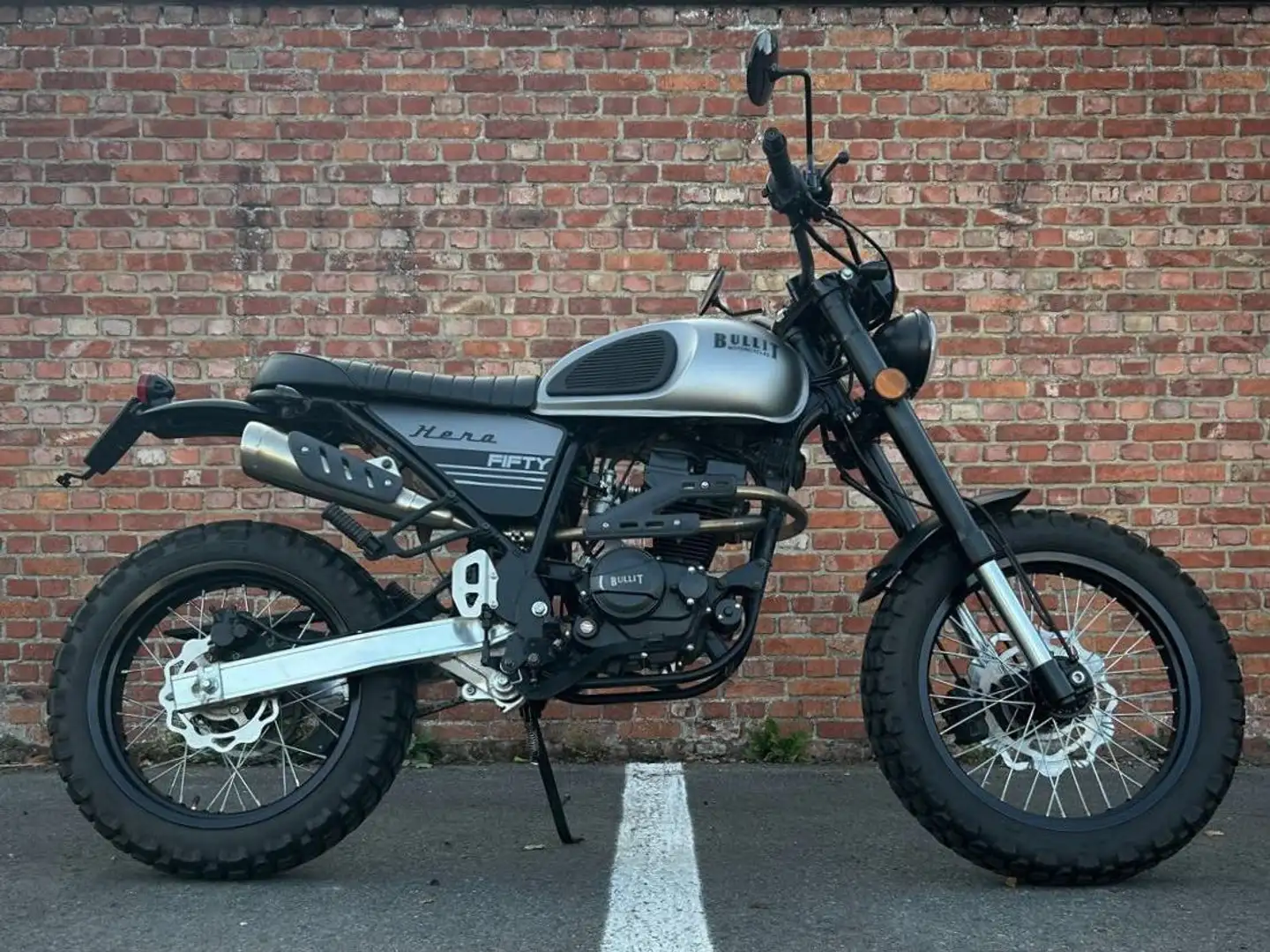 Bullit Hero 50 Grijs - 1