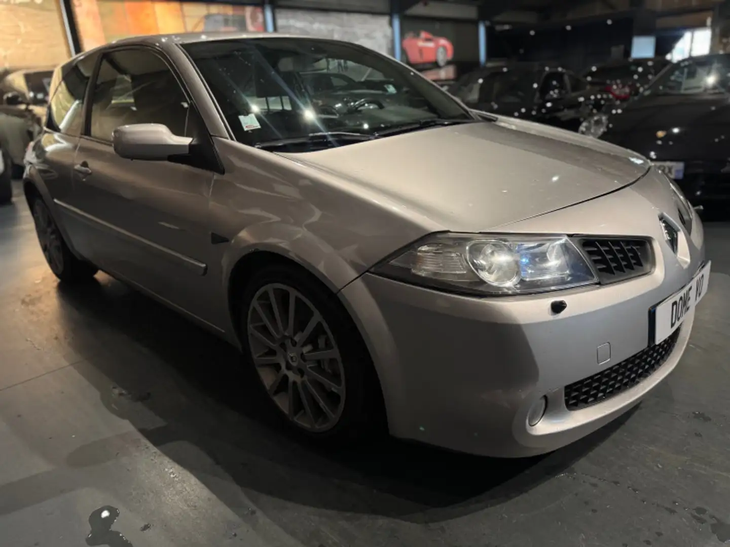 Renault Megane 2.0 DCI 175CH RENAULT SPORT - 2