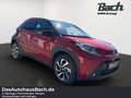 Toyota Aygo X 1.0 l Teamplayer 5 M/T Apple Car Play Rot - thumbnail 2