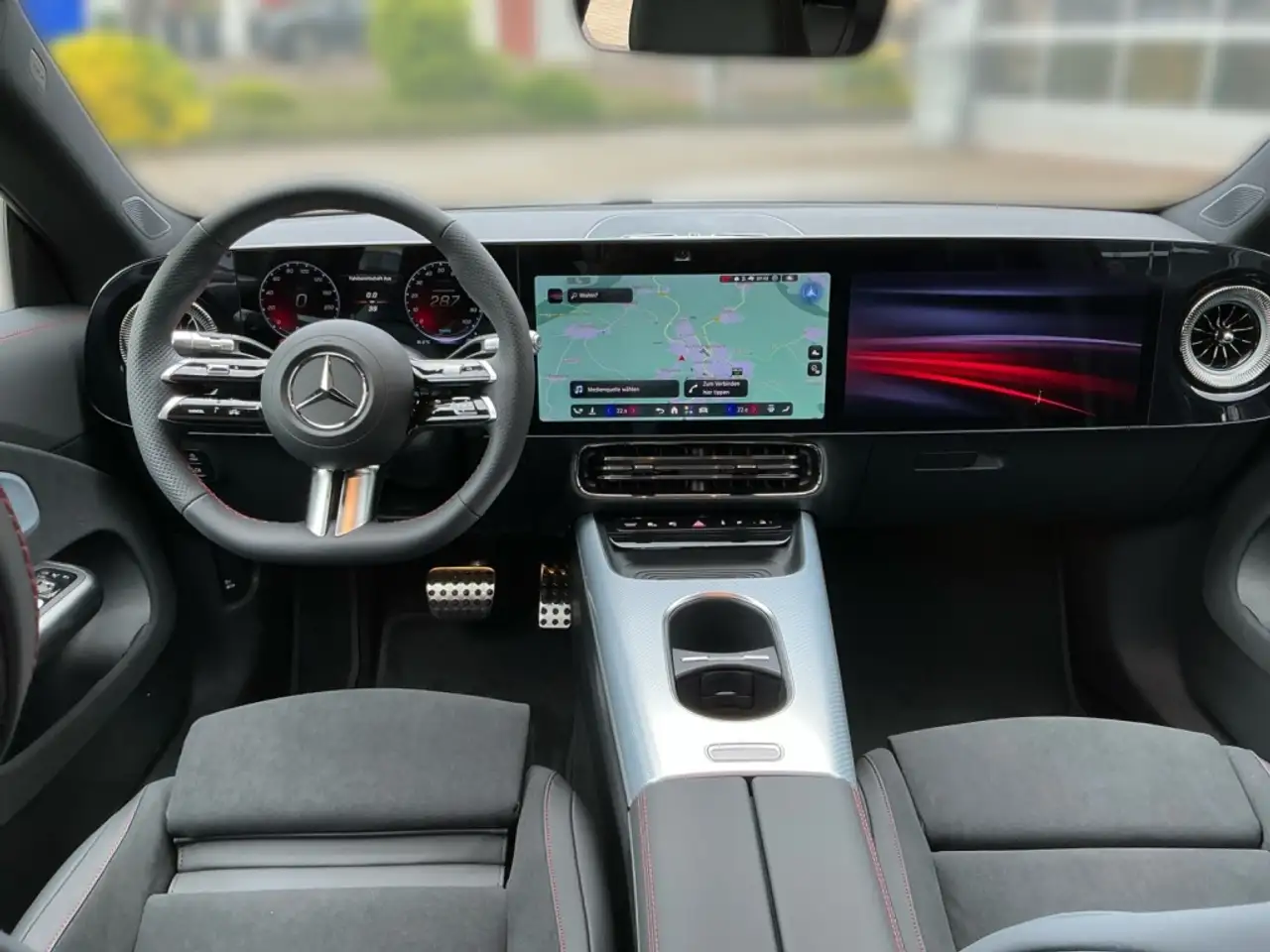 Mercedes-Benz CLA 250 + SB EQ AMG+NIGHT+18+MBUX+THERMO+AHK+PANO 12