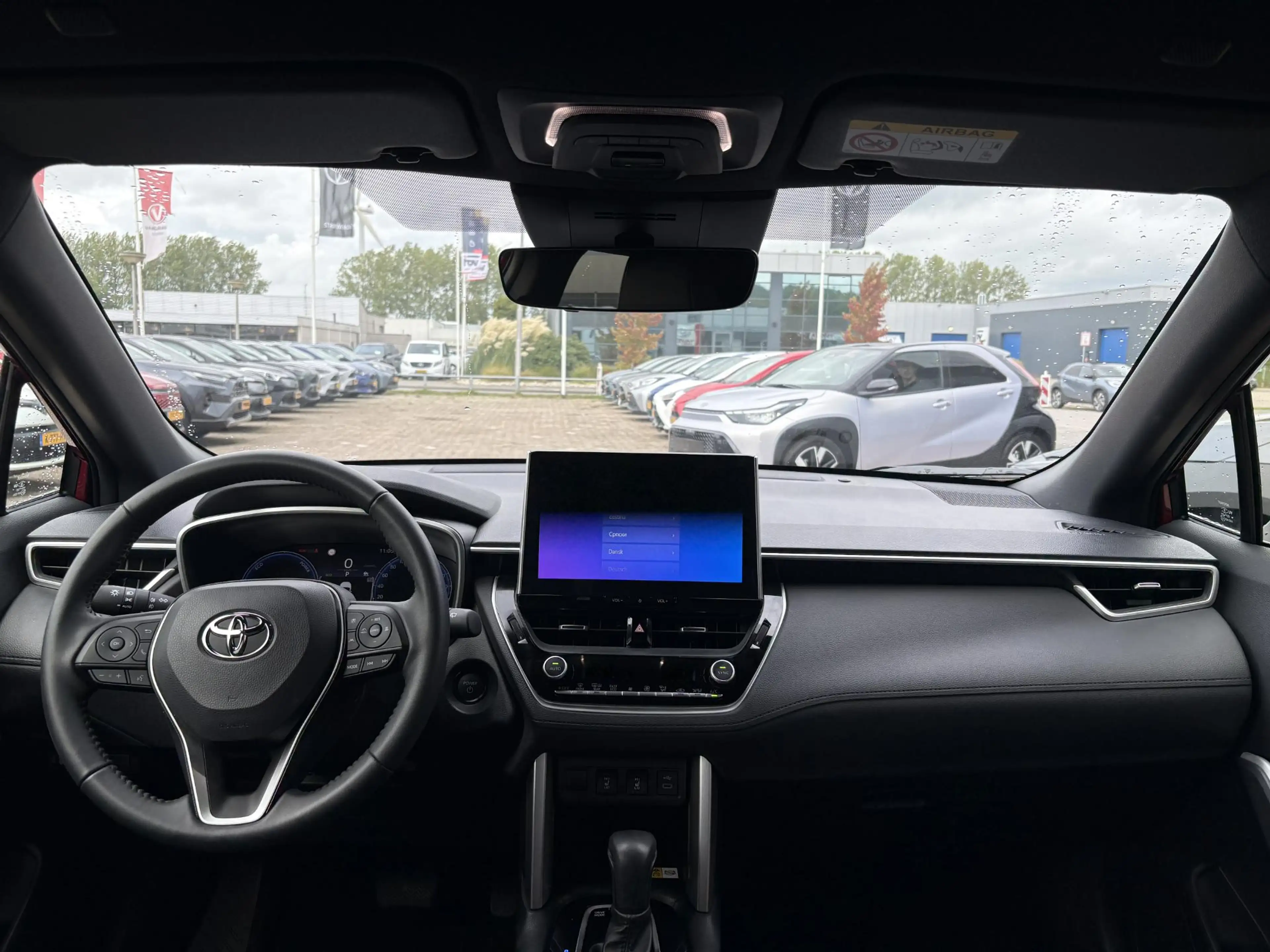 Toyota Corolla Cross Hybrid 200 Style Trekhaak — photo 2