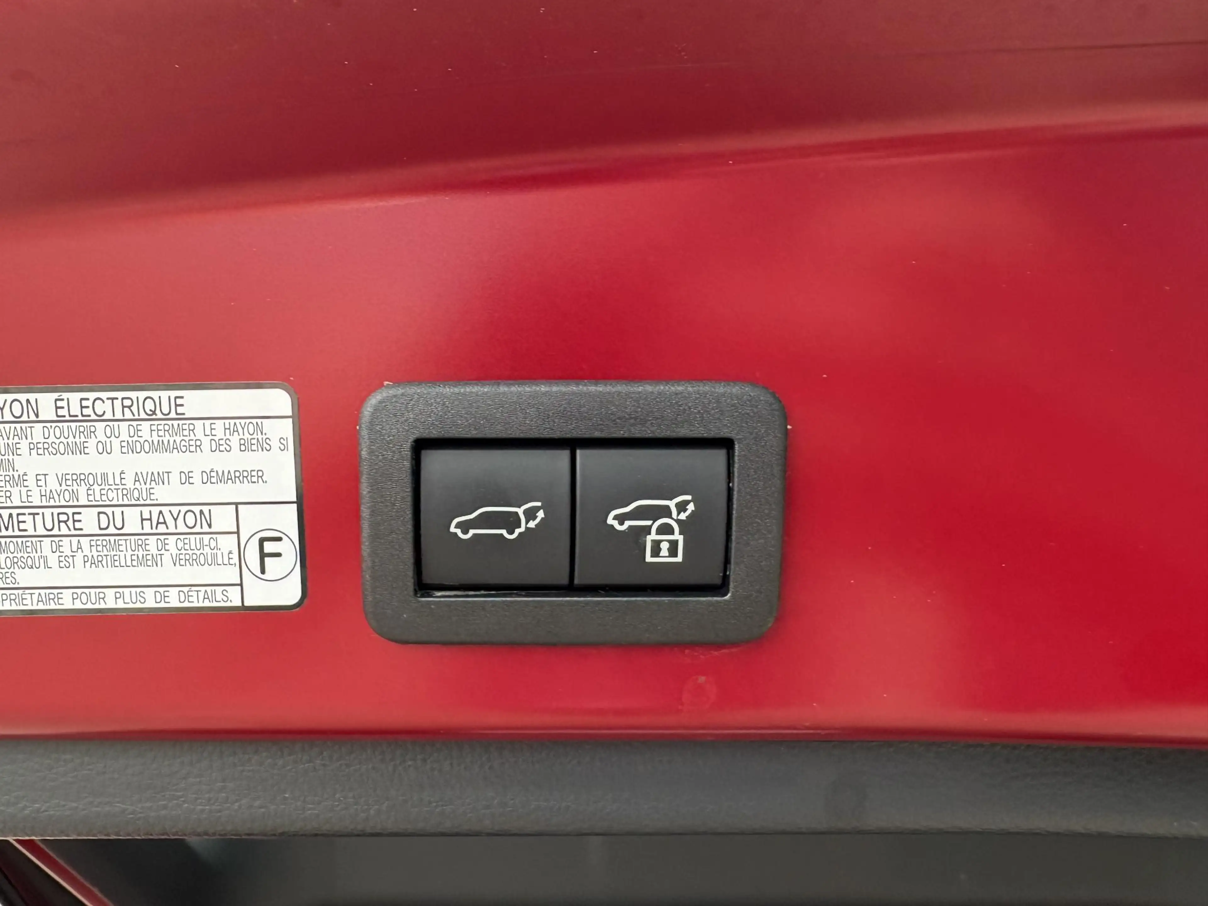 Toyota Corolla Cross Hybrid 200 Style Trekhaak — photo 7