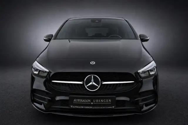 Mercedes-Benz B-Class view 3