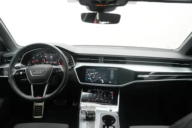 Audi A6 view 22