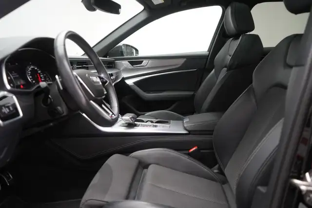 Audi A6 view 29
