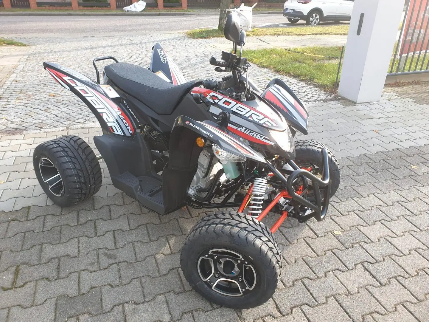 Aeon Cobra 424 SM EFI Negro - 2
