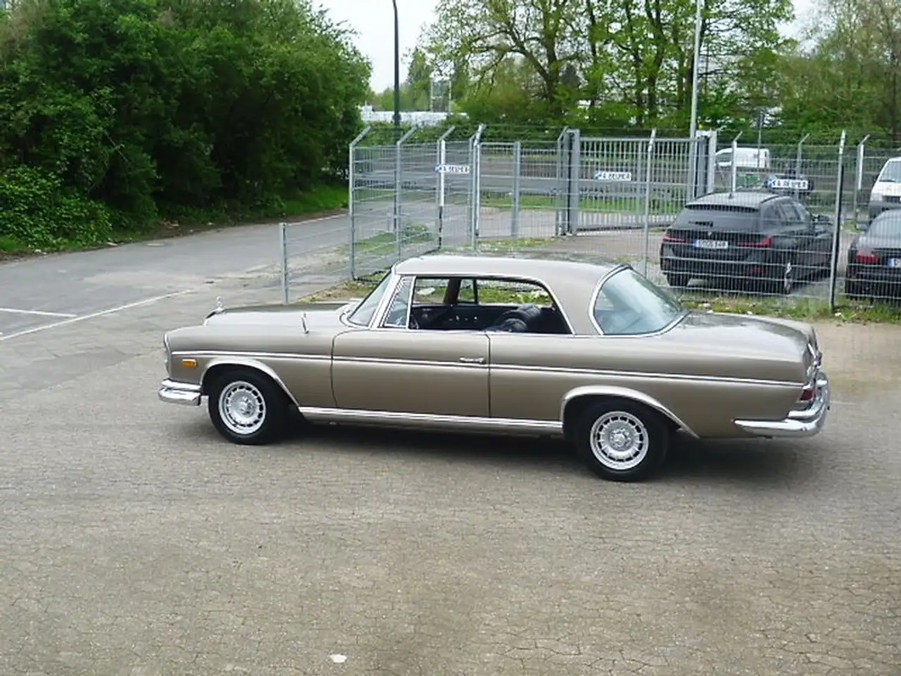 Mercedes-Benz 250 SE W111 Coupe Automatik Klima E-Fenster, foto 3