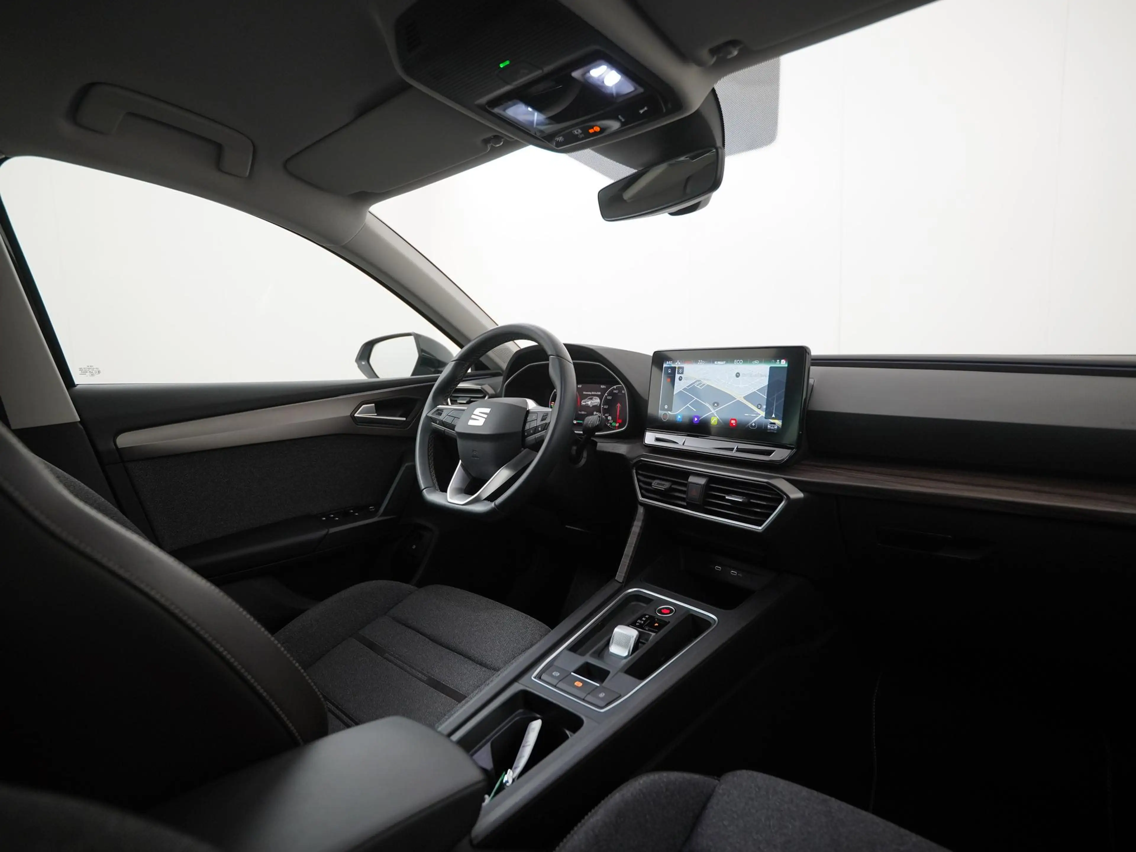 SEAT Leon e-Hybrid Sportstourer 1.4 TSI eHybrid PHEV Xcellence | Trek — photo 2