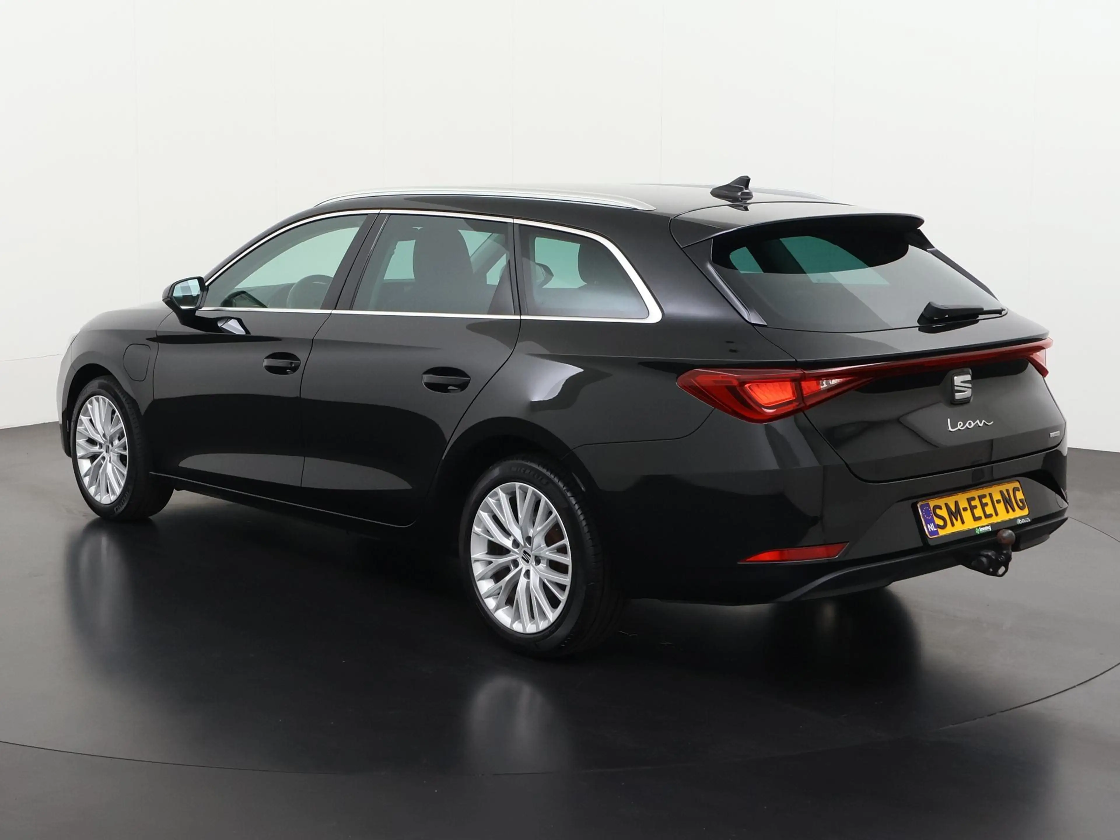 SEAT Leon e-Hybrid Sportstourer 1.4 TSI eHybrid PHEV Xcellence | Trek — photo 7