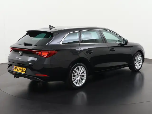 Seat Leon view 5
