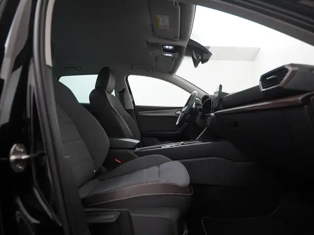 Seat Leon view 3