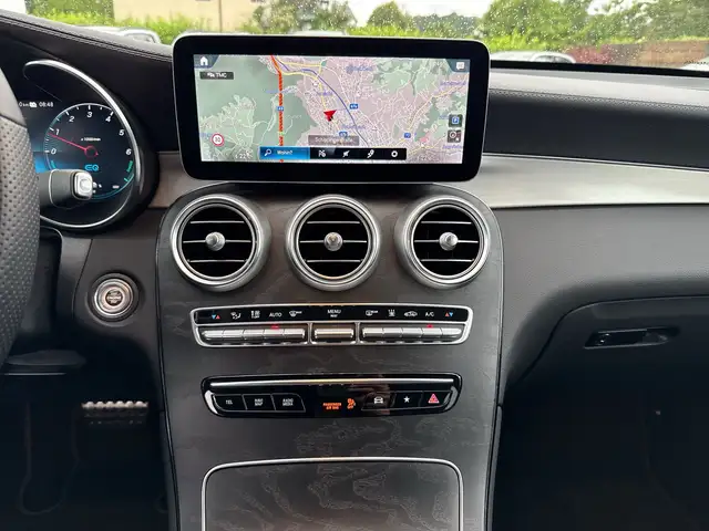 Mercedes-Benz GLC 300 de 4MATIC Coupé Navi SHZ Distr LED  Keyl Ansicht 10