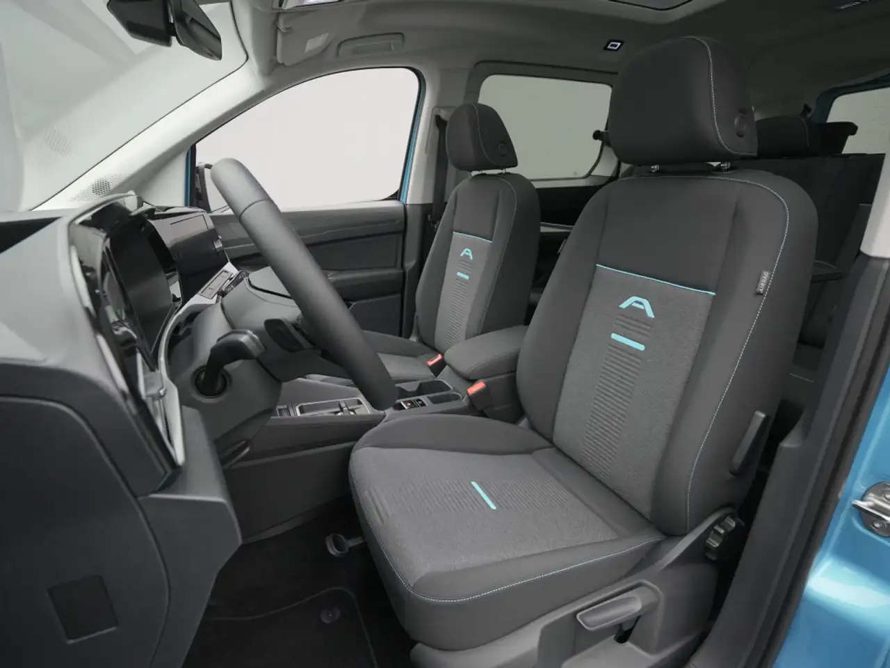 Ford Tourneo 2026 — фото 11