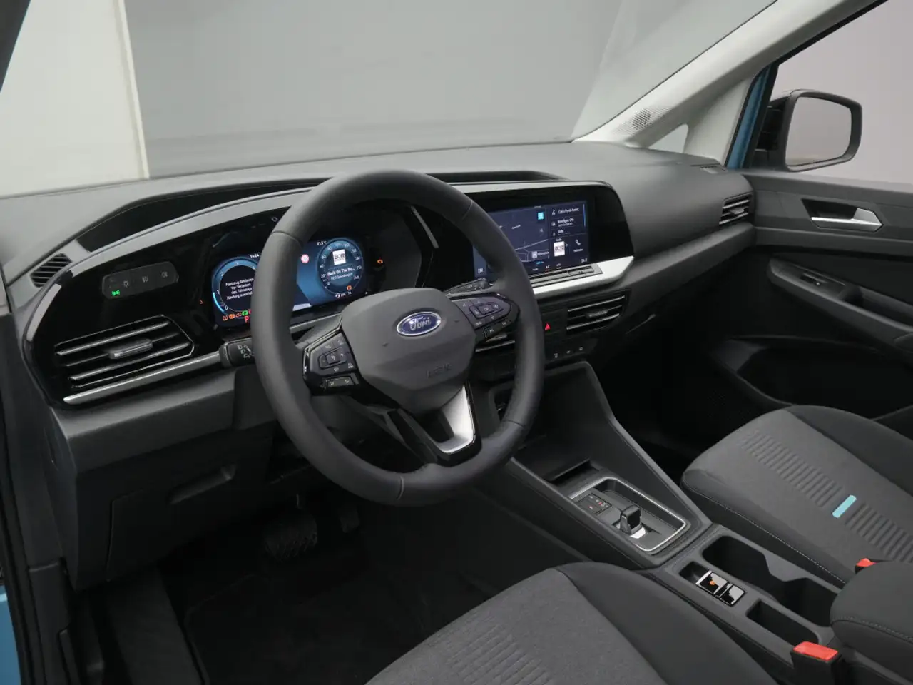 Ford Tourneo 2026 — фото 10