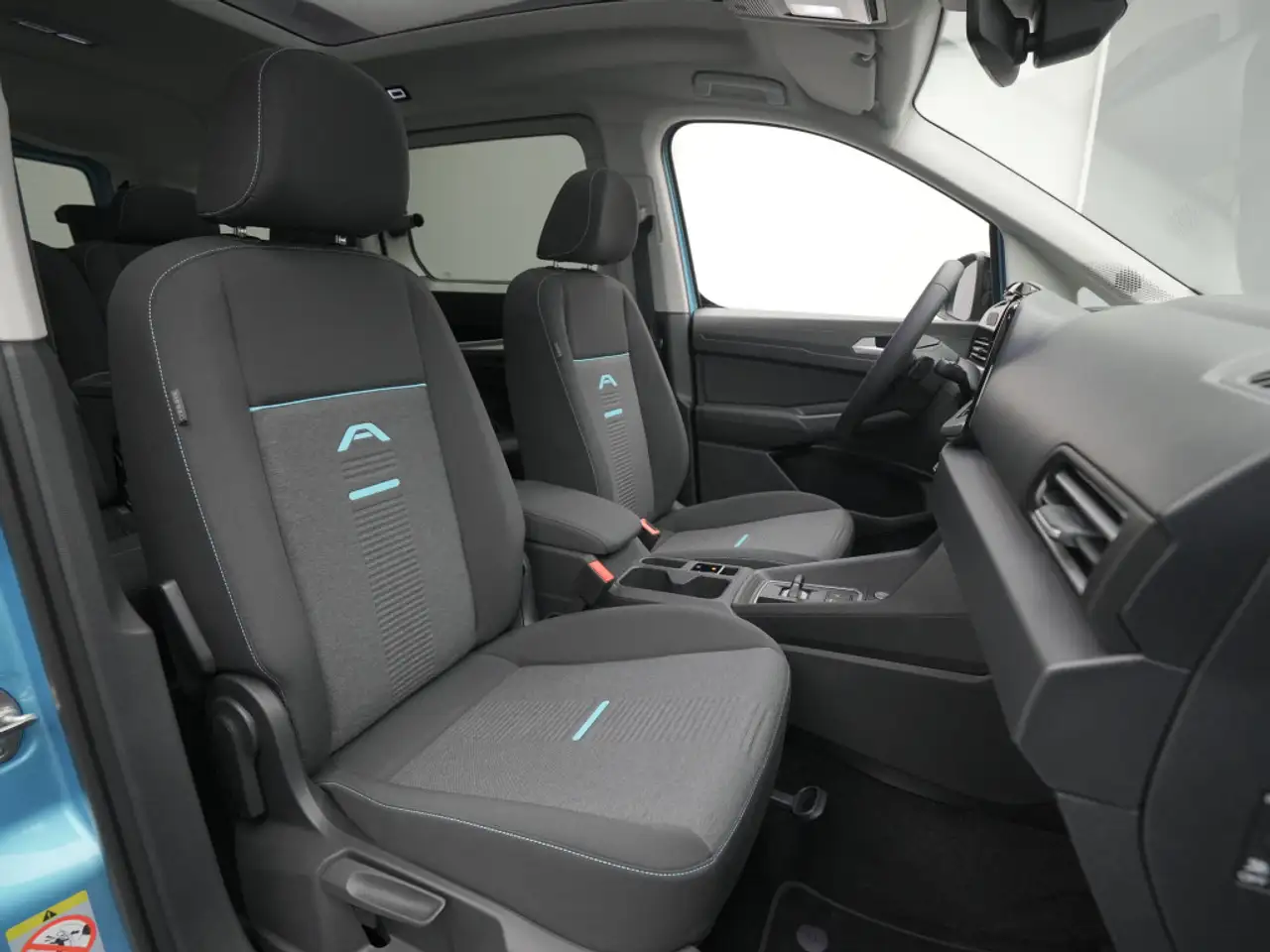 Ford Tourneo 2026 — фото 13