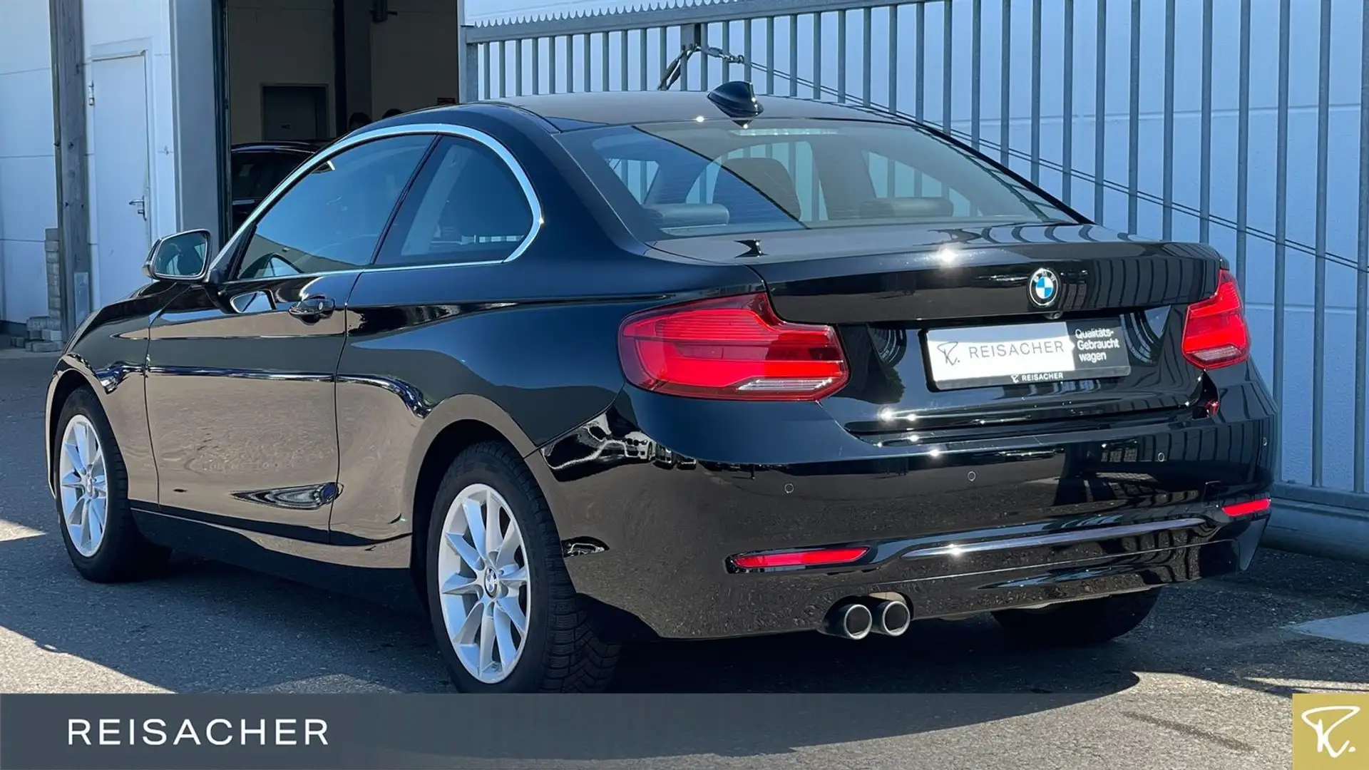BMW 220 d A xDrive Coupé Sport-Line NaviPro RFK H-K Zwart - 2