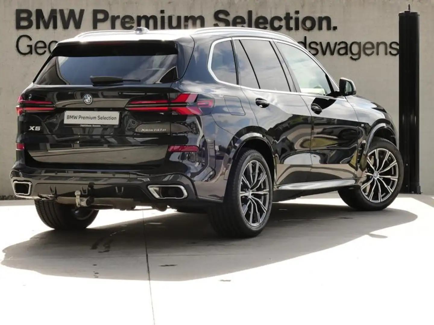 BMW X5 xDrive50e M Sport INDIVIDUAL Noir - 2
