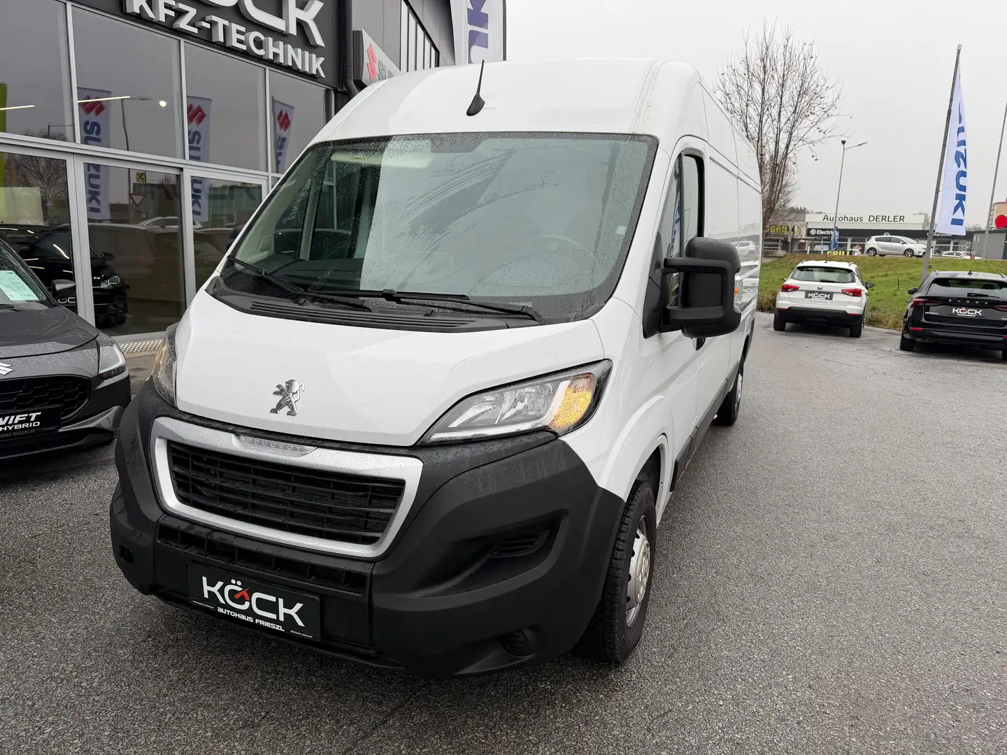 Peugeot Boxer 335 L3H2 Pro BlueHDi 165 Stop Weiß - 2