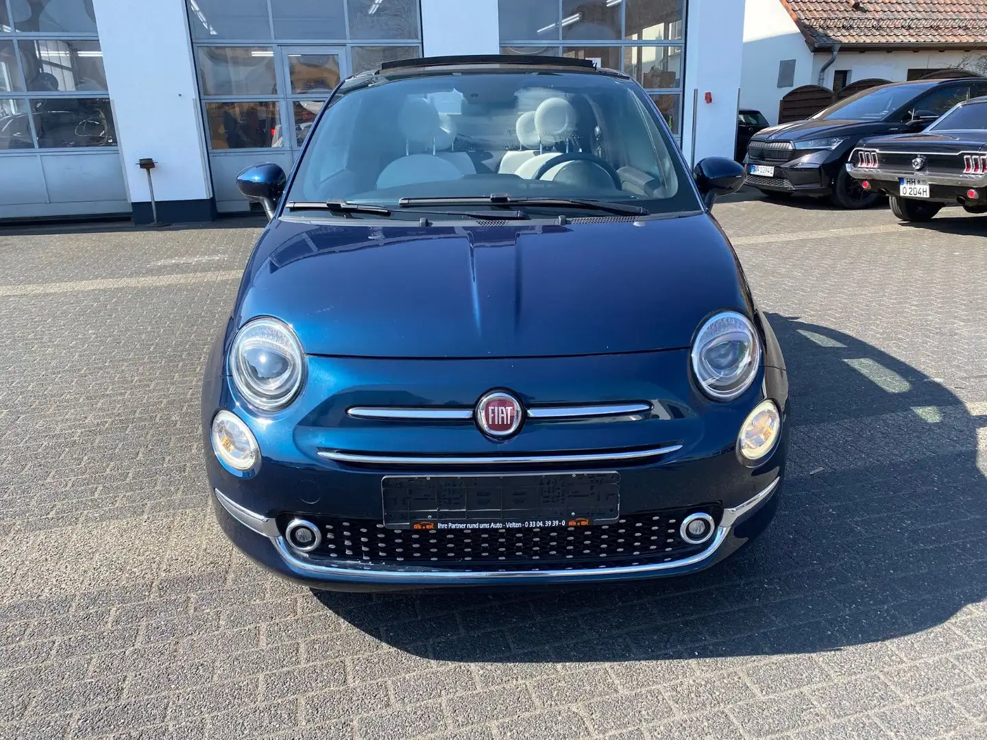 Fiat 500 Cabrio-HYBRID-DolceVita-NAVI+PDC Bleu - 1