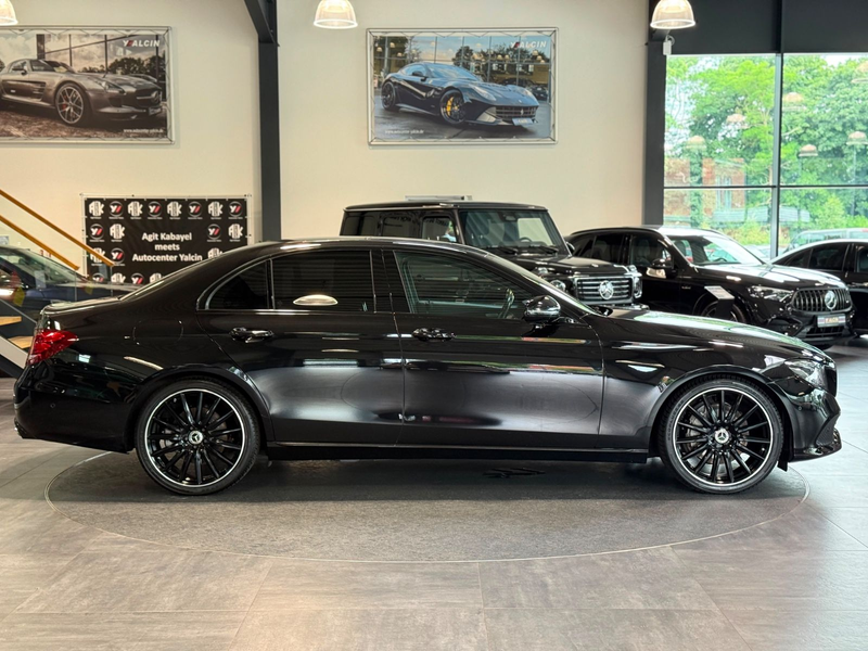 Mercedes-Benz E 350 d Autom. WIDESCREEN/S-DACH/20LM/LED — photo 3