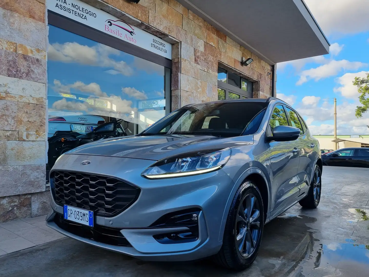 Ford Kuga Kuga III 2020 2.0 ecoblue ST-Line 2wd 120cv auto Grijs - 2