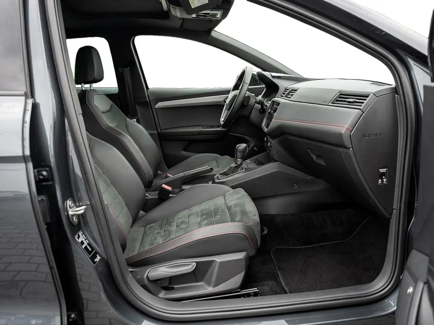 SEAT Ibiza 1.0 TSI FR Beats DSG KAM KESSY PANO LED Grau - 2