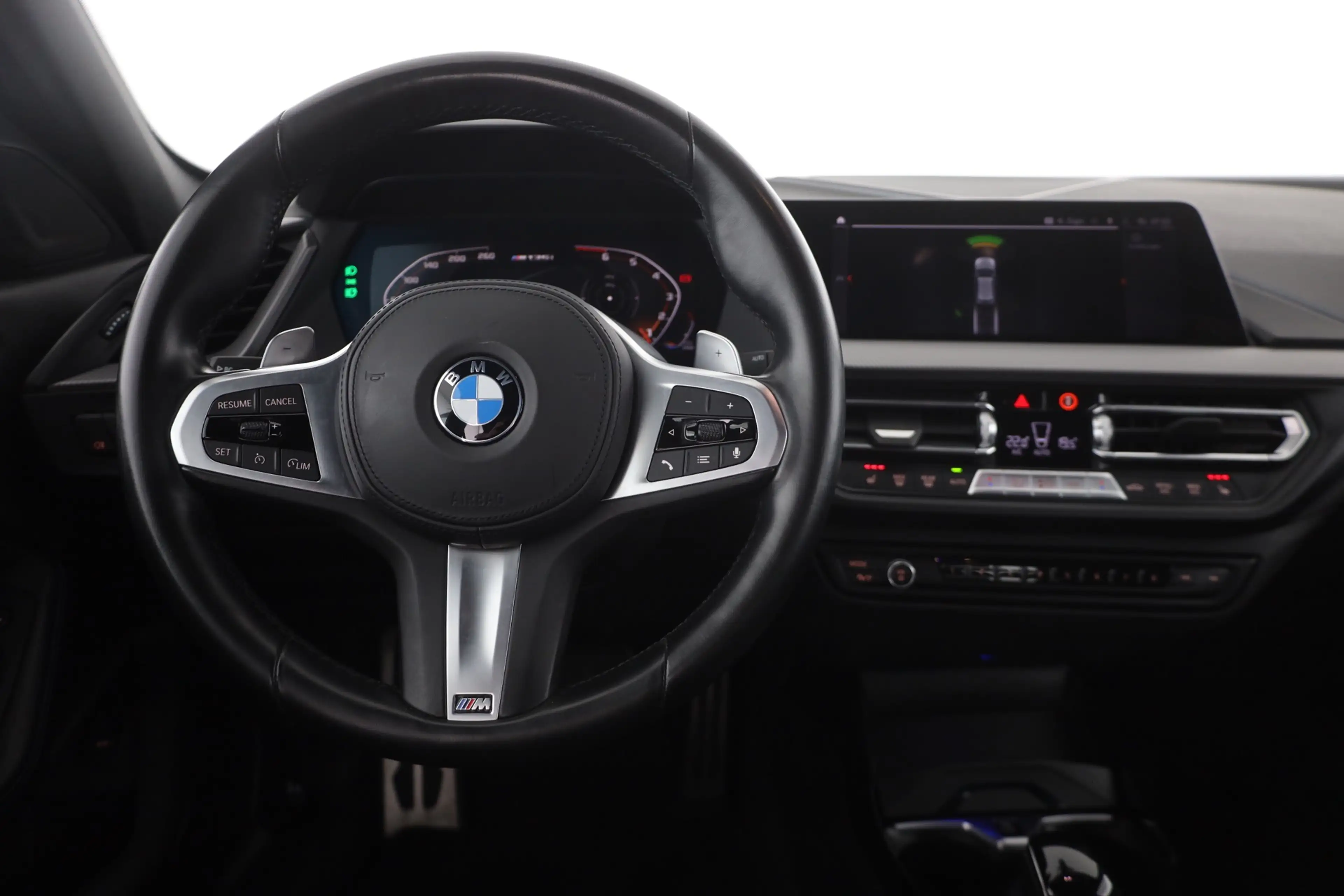 BMW M1 M135i xDrive LED Navi Sitzheizung Head-Up DAB — photo 10