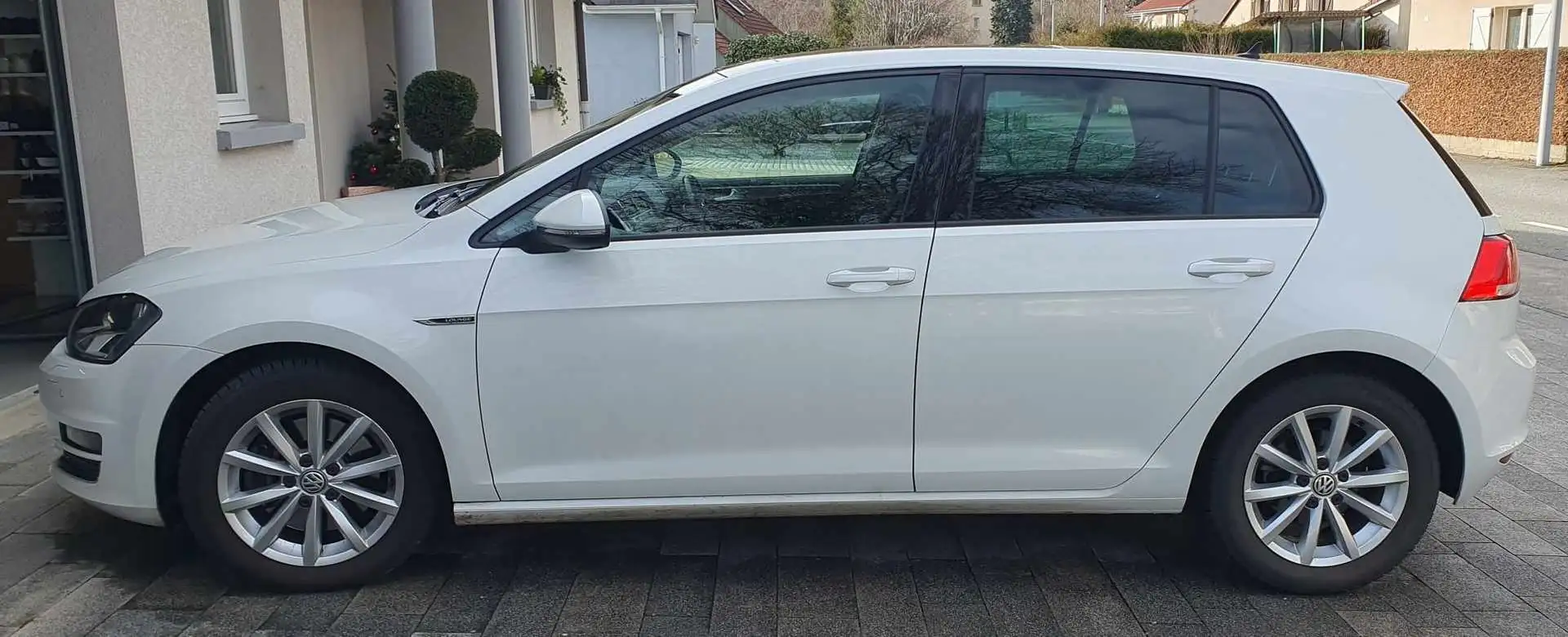 Volkswagen Golf 1.4 TSI 150 ACT BlueMotion Technology Lounge DSG7 Blanc - 1