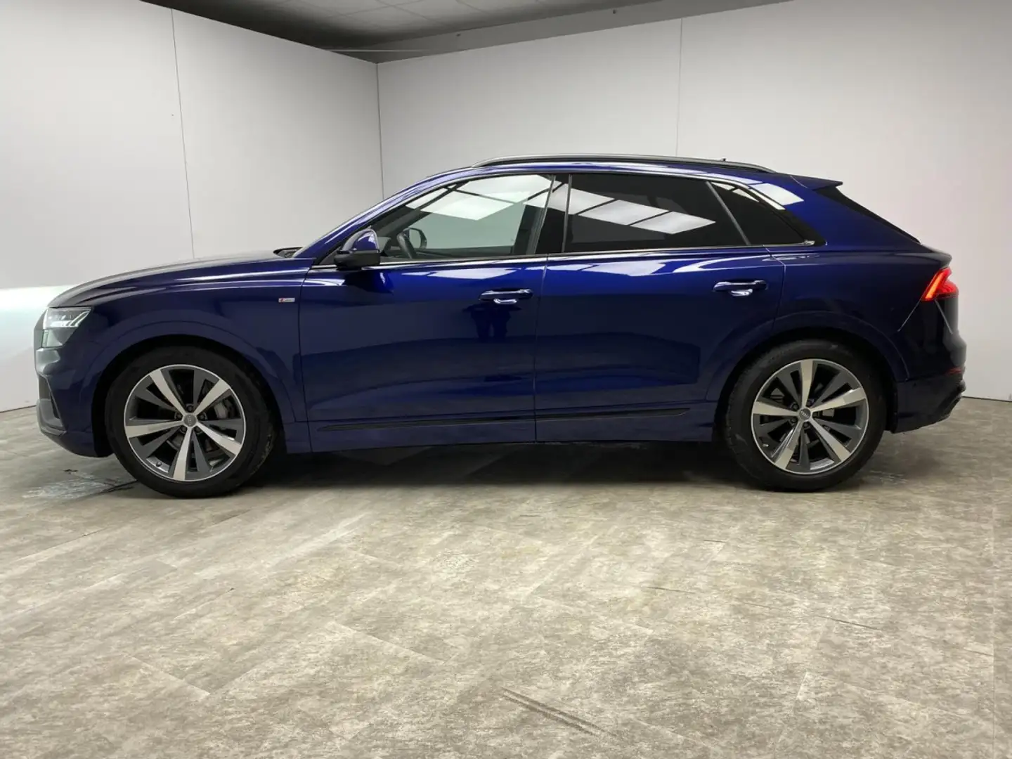 Audi Q8 50 TDI quattro S-line Klima Leder Rückfahrkamera Blau - 2