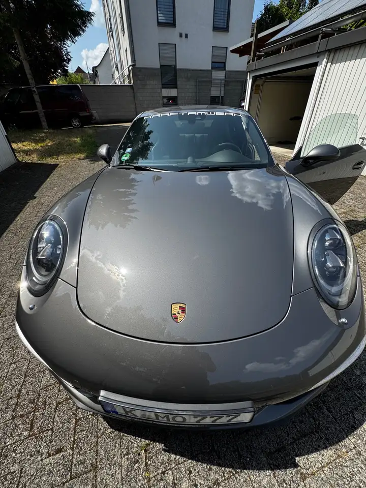 Porsche 991