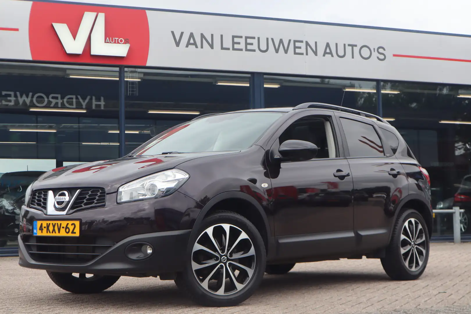 Nissan Qashqai 2.0 360 | Clima | Trekhaak | Navi Paars - 1