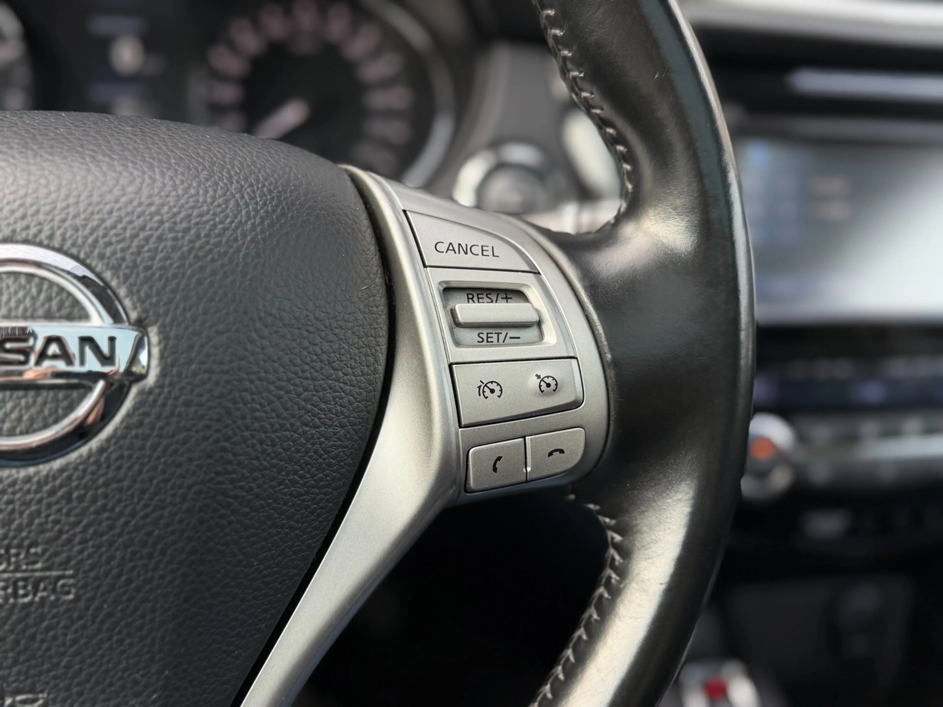 Nissan Qashqai 1.2 Connect Edition | Trekhaak | Pano | 360 — photo 31