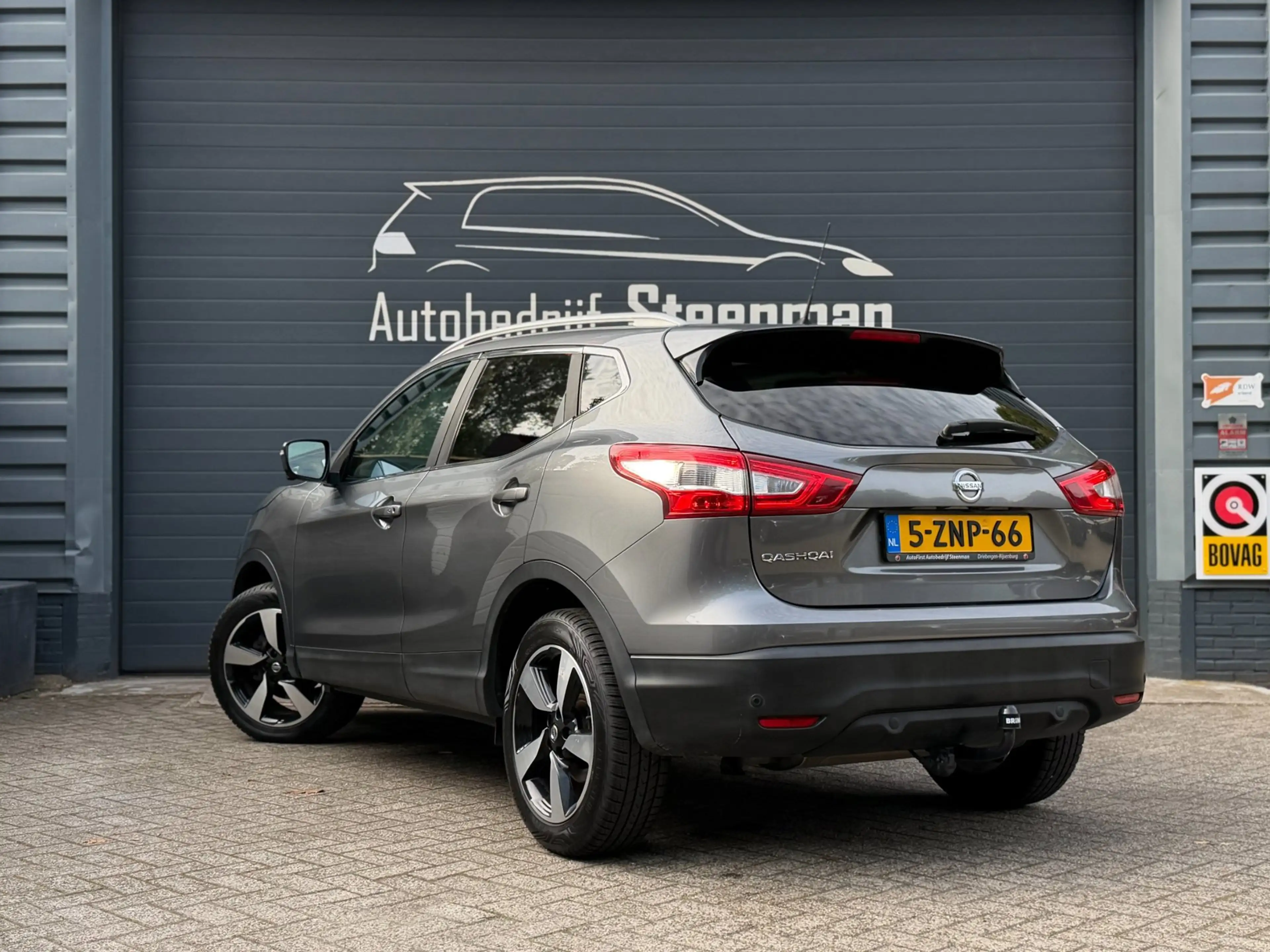 Nissan Qashqai 1.2 Connect Edition | Trekhaak | Pano | 360 — photo 8