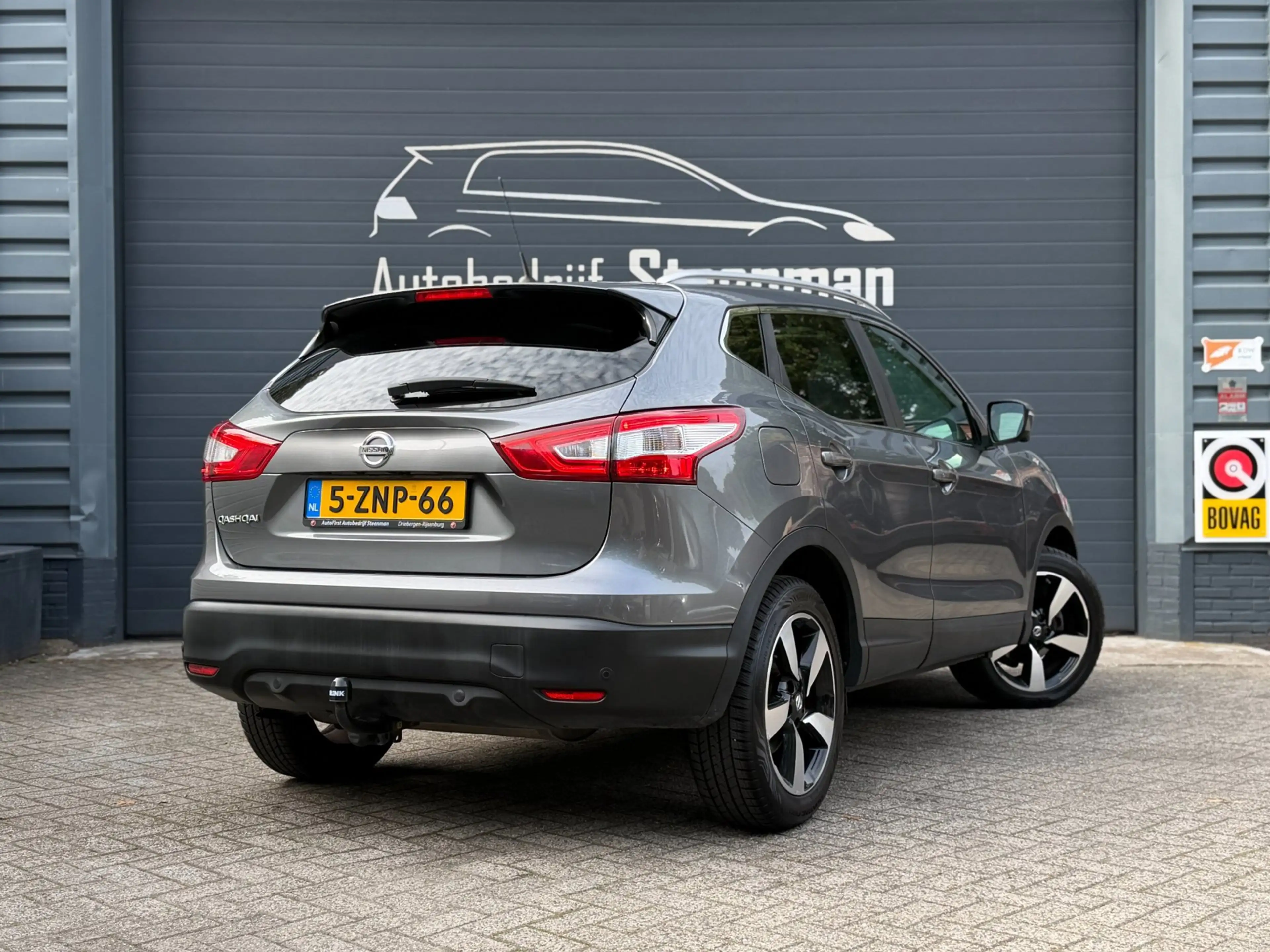 Nissan Qashqai 1.2 Connect Edition | Trekhaak | Pano | 360 — photo 2