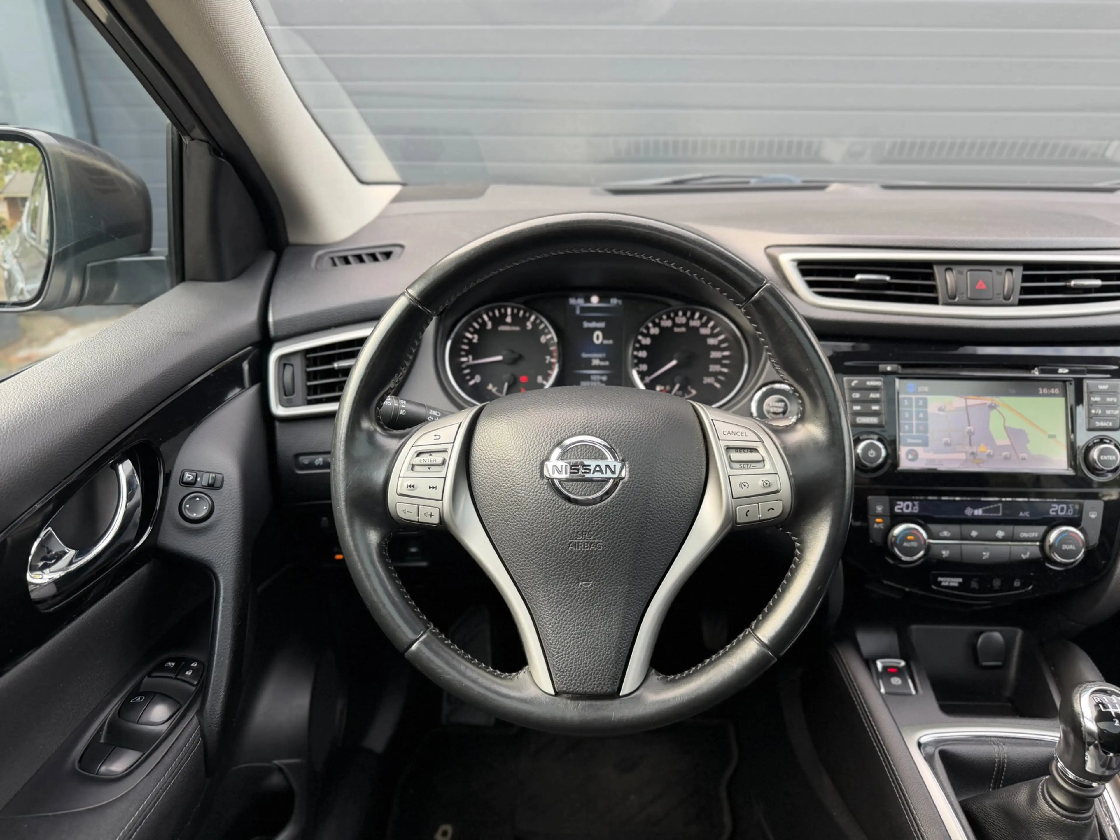 Nissan Qashqai 1.2 Connect Edition | Trekhaak | Pano | 360 — photo 44