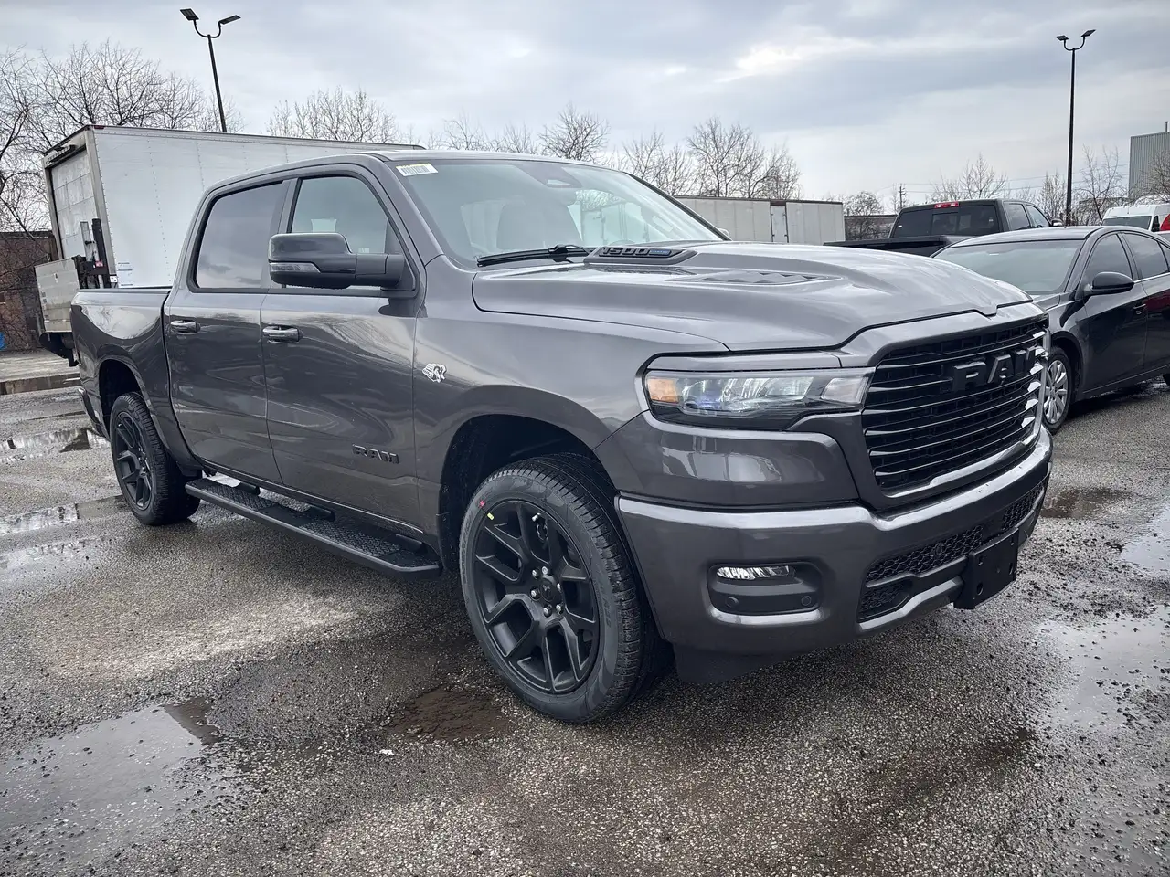 RAM 1500 снимка RAM 1500