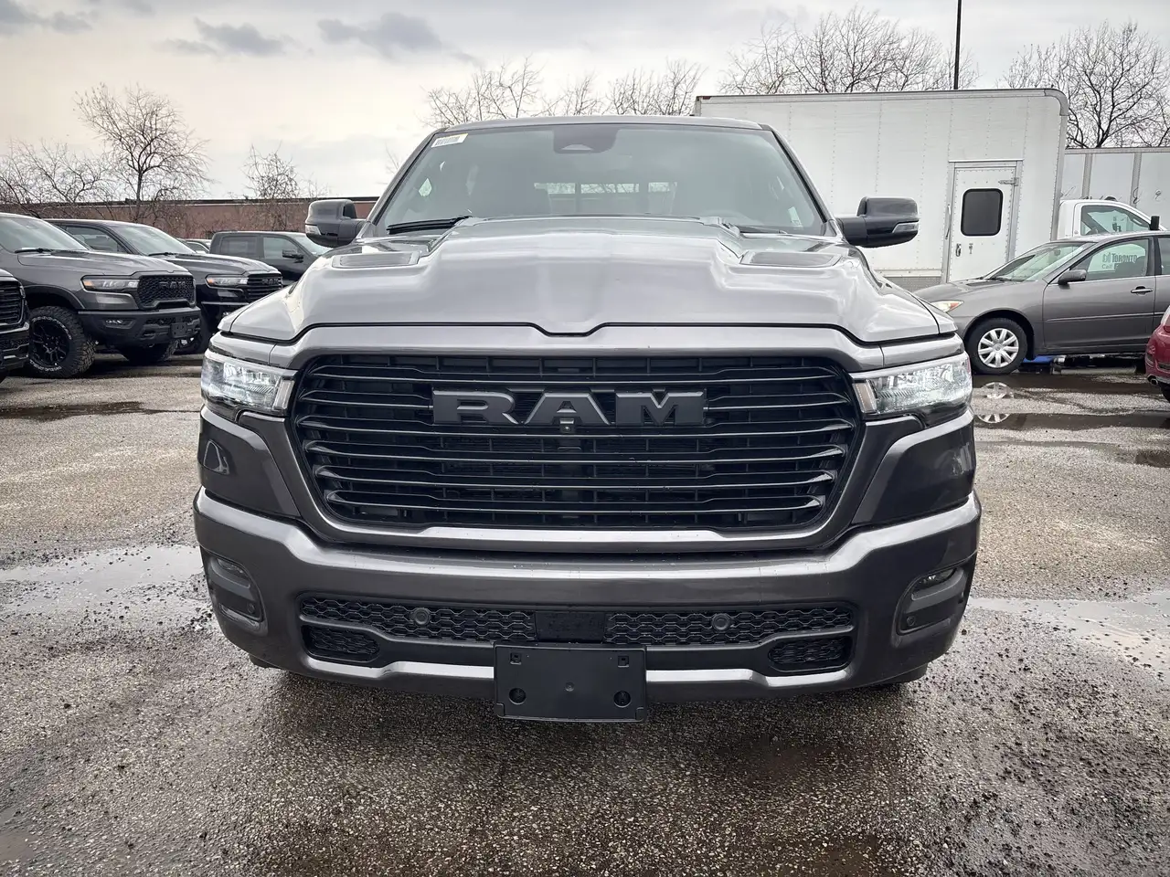 RAM 1500 снимка RAM 1500