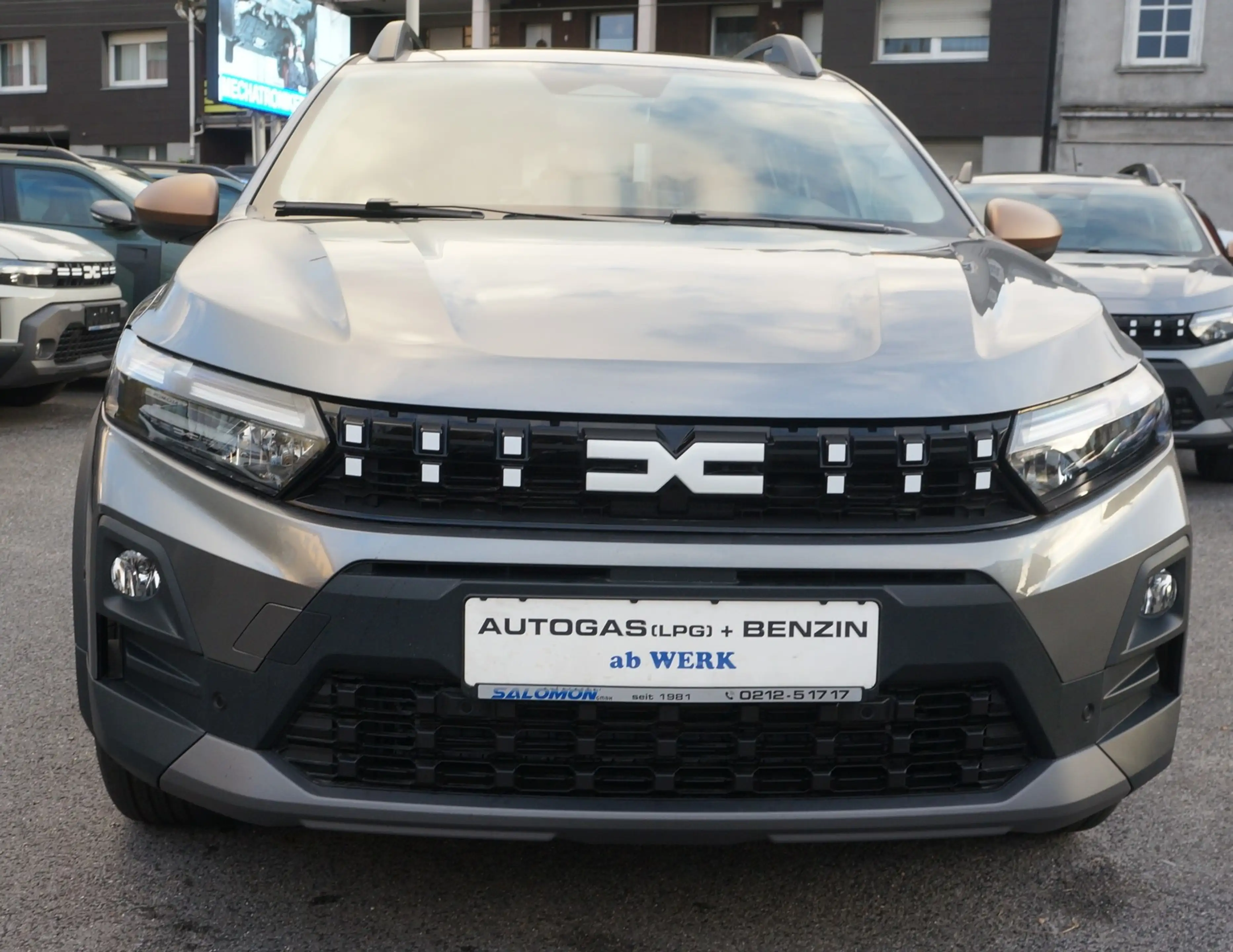 Dacia Sandero Stepway 3 AUTOMATIK G-120 Extreme Plus — photo 2