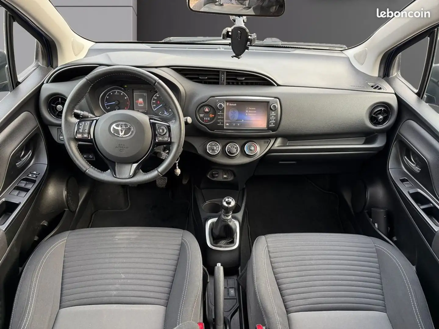 Toyota Yaris RC18 110 VVT-i Design garantie 12 mois Bleu - 2