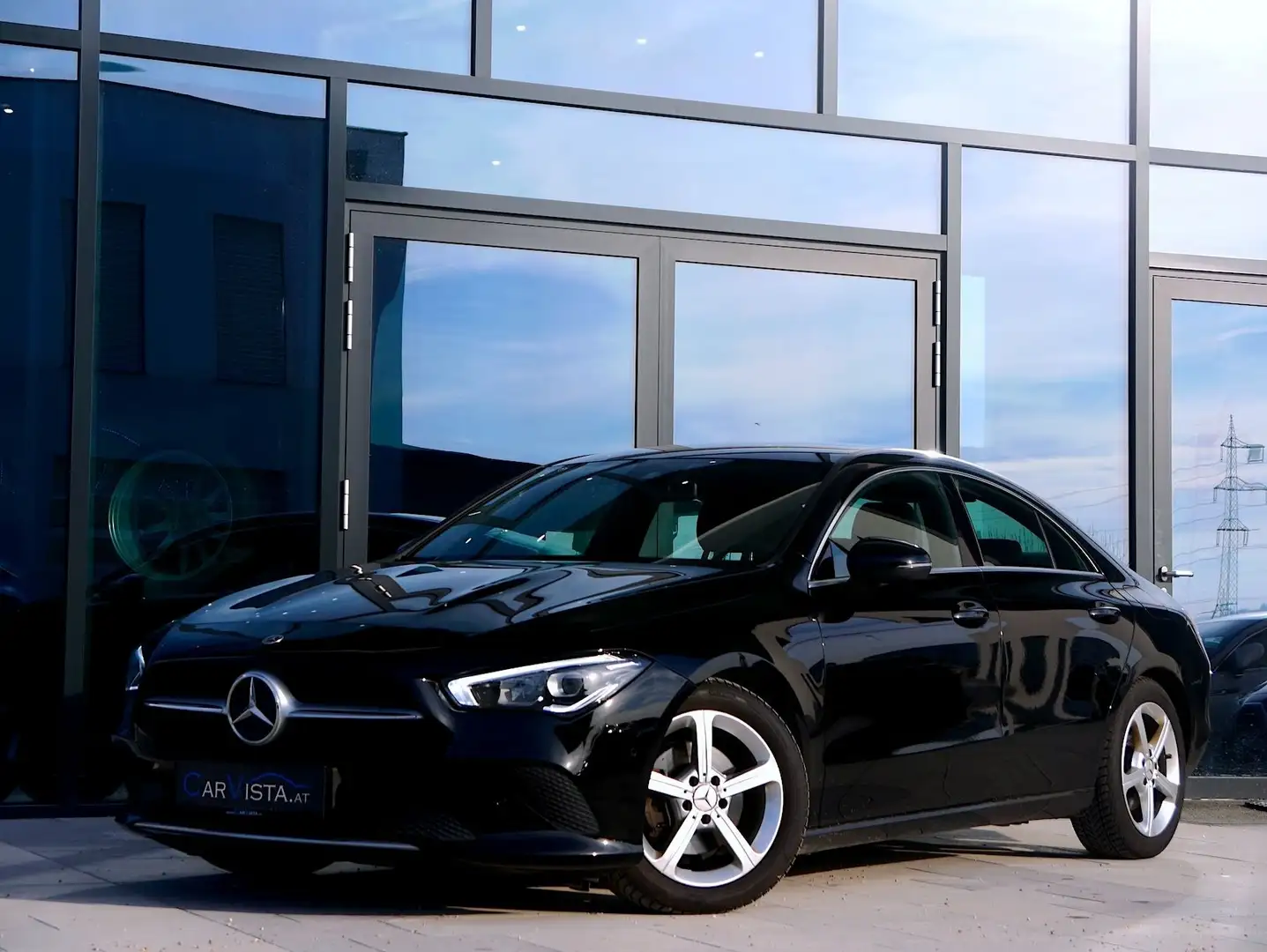 Mercedes-Benz CLA 200 d Aut. *LED High Performance – Anhängerkupplung* Schwarz - 1