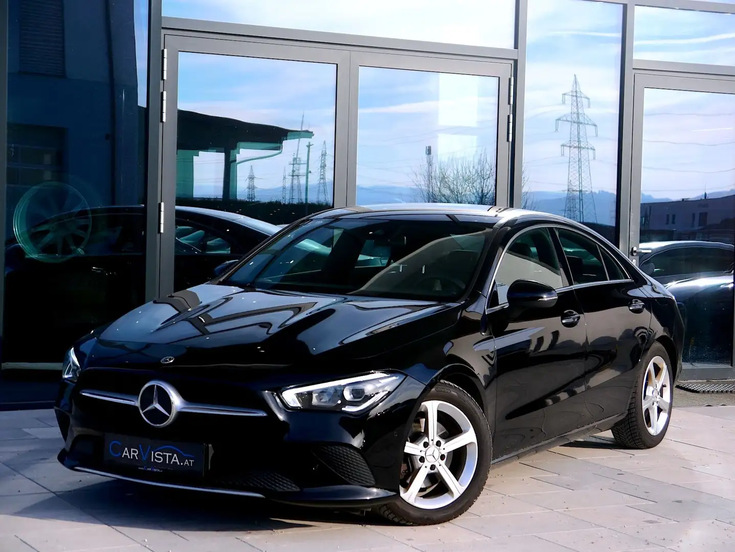 Mercedes-Benz CLA 200 d Aut. *LED High Performance – Anhängerkupplung* Schwarz - 2