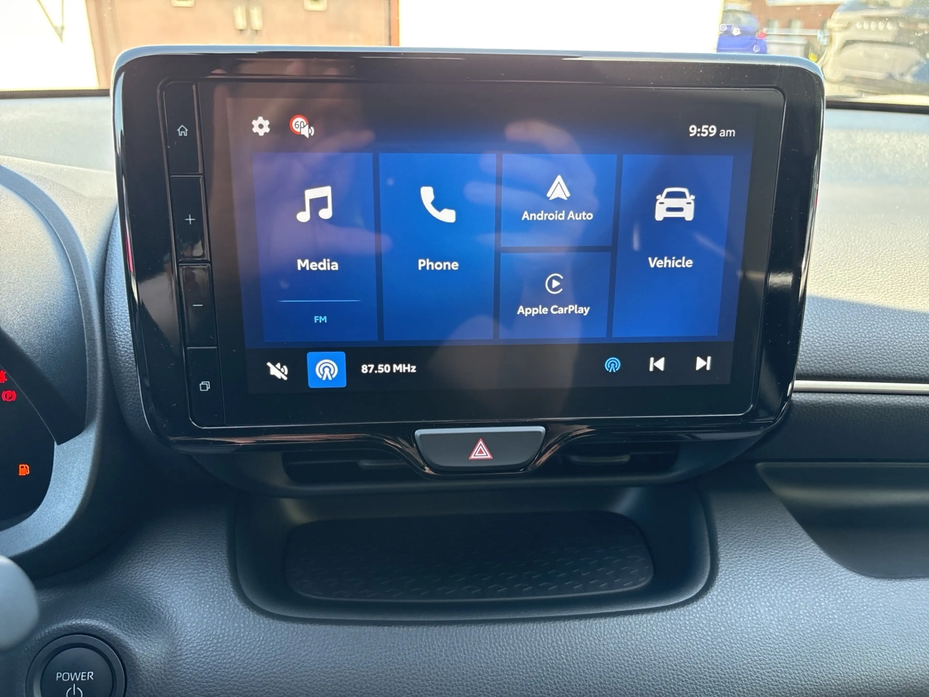 Mazda 2 Hybrid "Homura" Voll-LED, PDC vo+hi, Qi — photo 14
