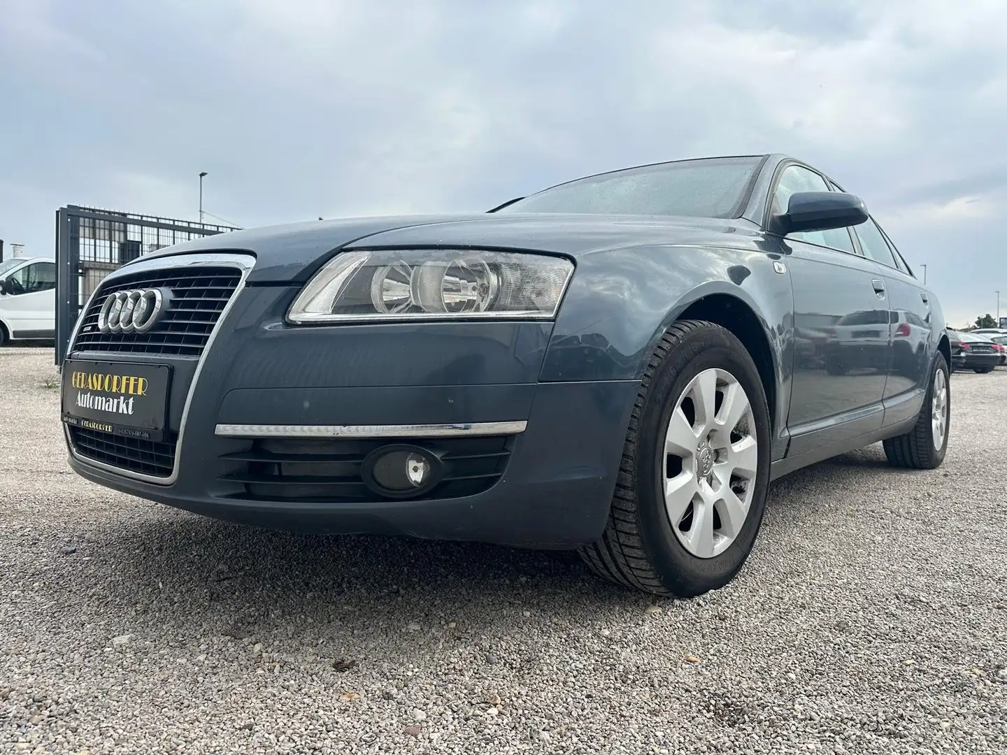 Audi A6 2.7TDI Quattro Aut. Blau - 2