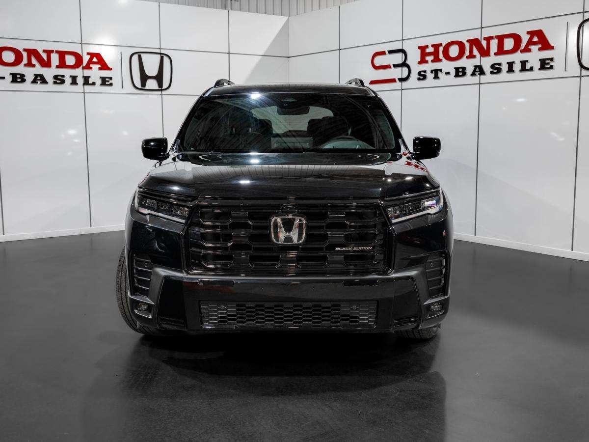 2026 Honda Pilot BLACK EDITION + TRES TRES RARE SUR LE MARCHÉ! — снимка 1