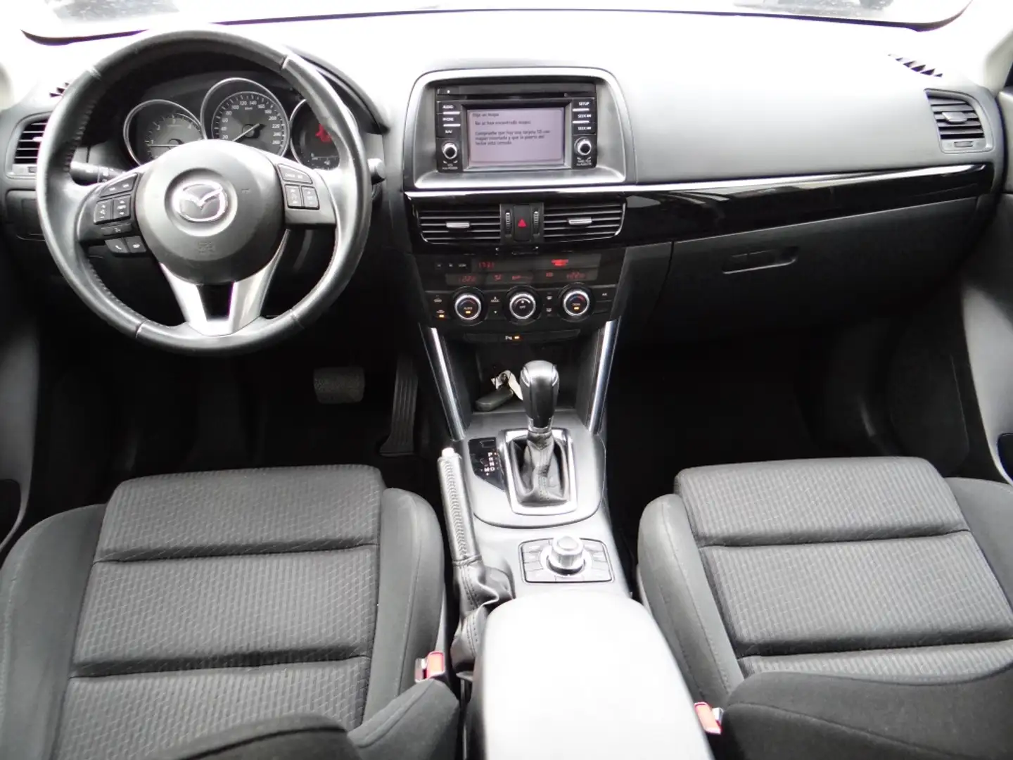 Mazda CX-5 2.2DE Style + Navegador 2WD Aut. Grau - 2