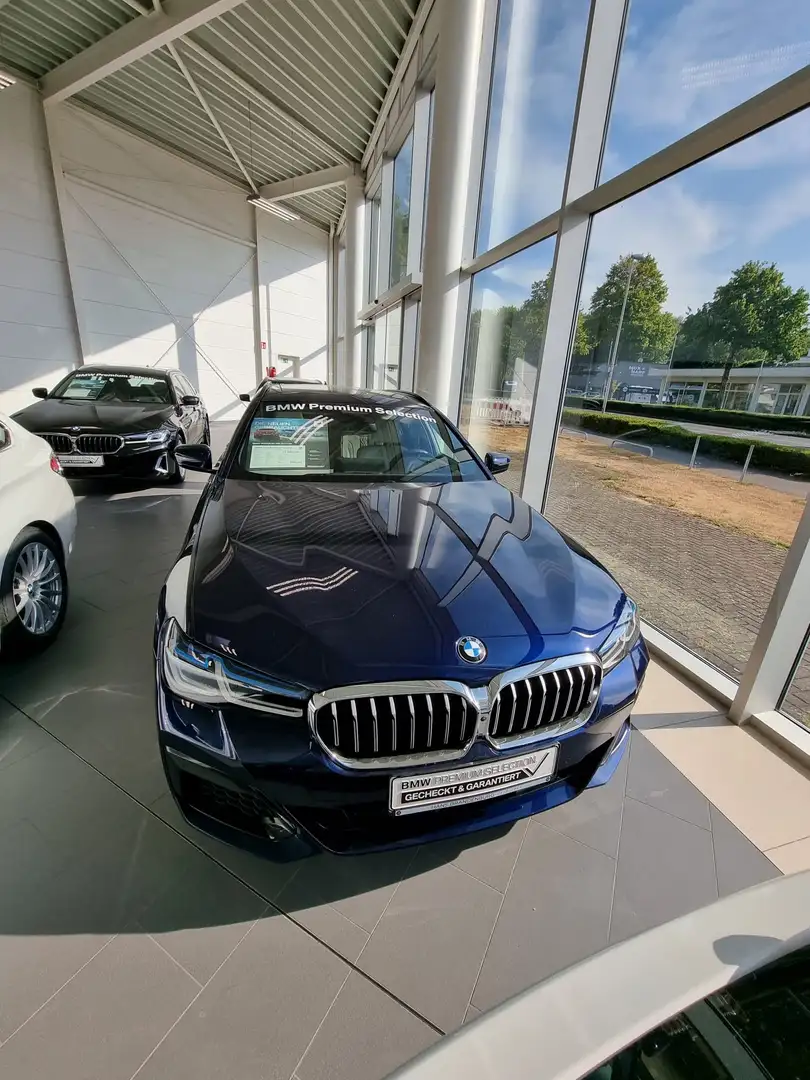 BMW 530 530d xDrive Touring Aut. M Sport Edition - 1