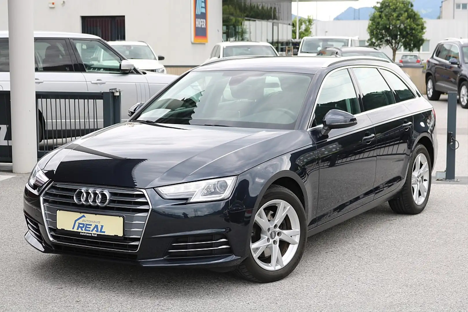 Audi A4 2,0 TDI Design S-tronic Blu/Azzurro - 1